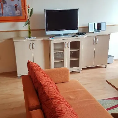 Ad šafrán č. 25 Apart-hotel 3*