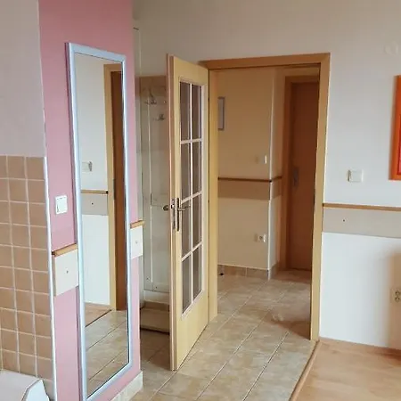 Ξενοδοχείο με διαμερίσματα Ad Safran C. 25